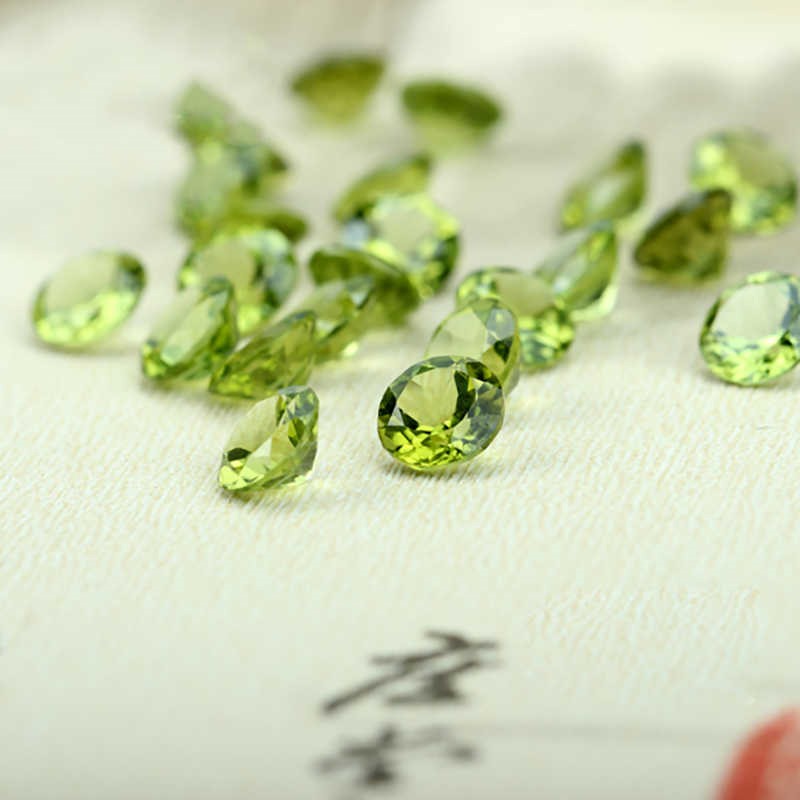 AUGUST BIRTHSTONE — PERIDOT