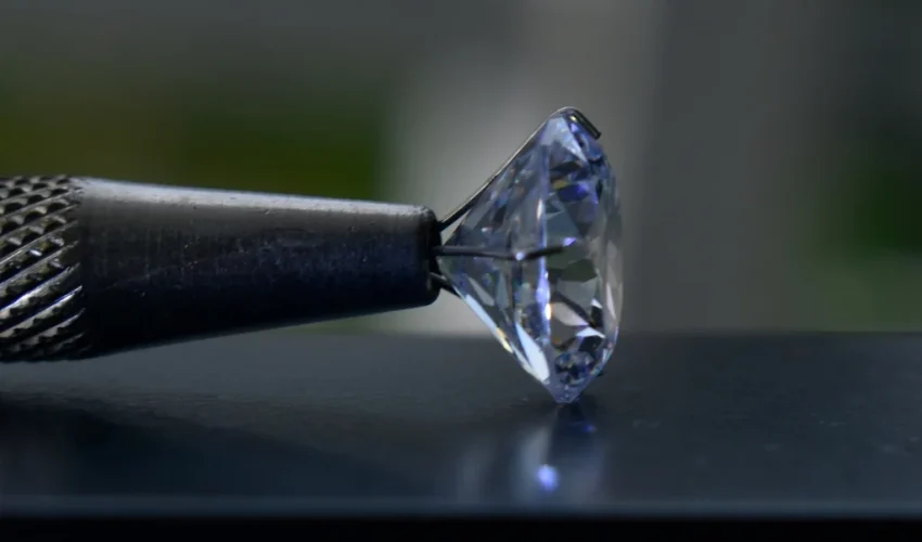 Lab Grown Diamond Identification